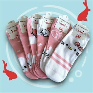 6 PAIR of Unisex Character Socks BRAND NEW WOMEN SIZE 4.5 - 9